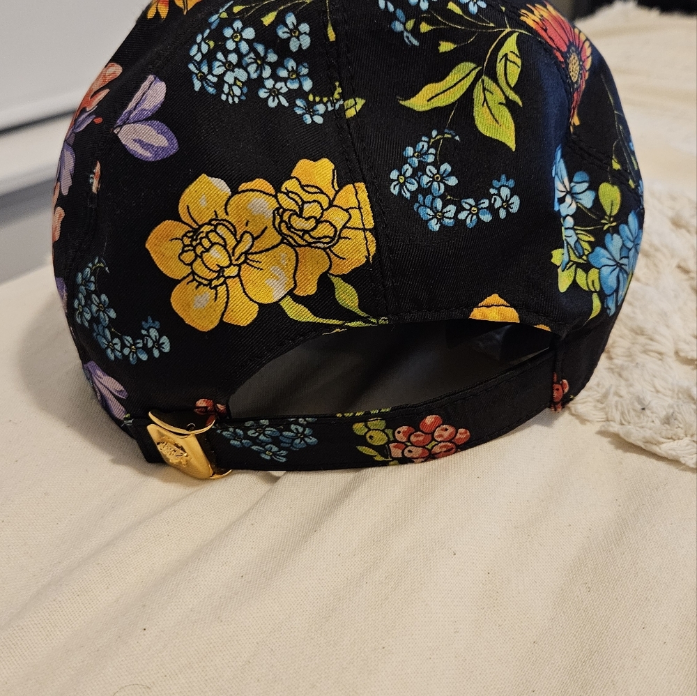 Authentic Versace Floral cap - Picture 9 of 9
